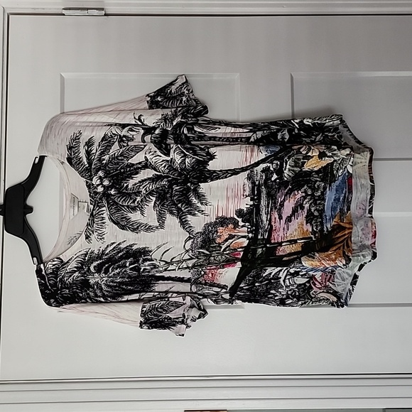 Christopher & Banks Tops - NWT. Christopher & Banks. Short sleeve print top. XL